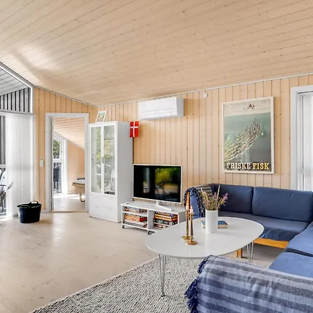 Lovely In With Kitchen Ferienhaus