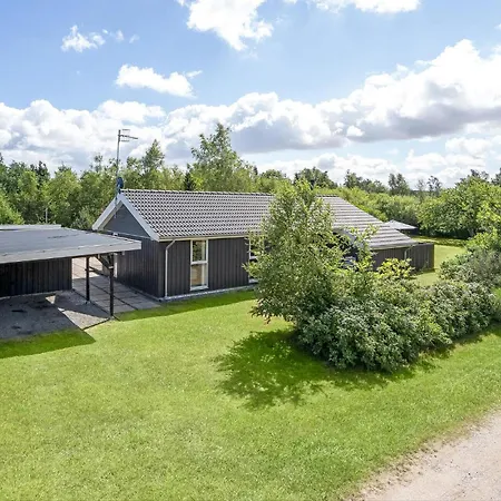 Lovely In With Kitchen *